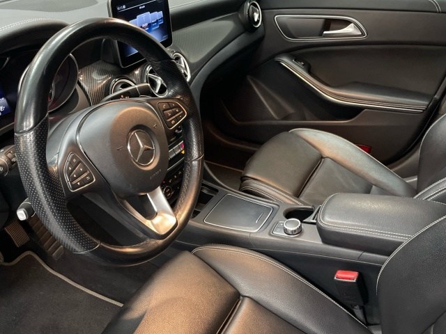 Mercedes-Benz CLA Shooting Brake 200 en Barcelona