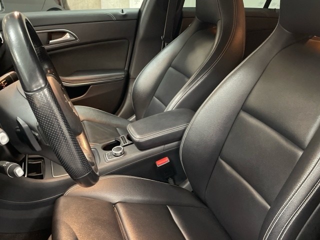 Mercedes-Benz CLA Shooting Brake 200 en Barcelona