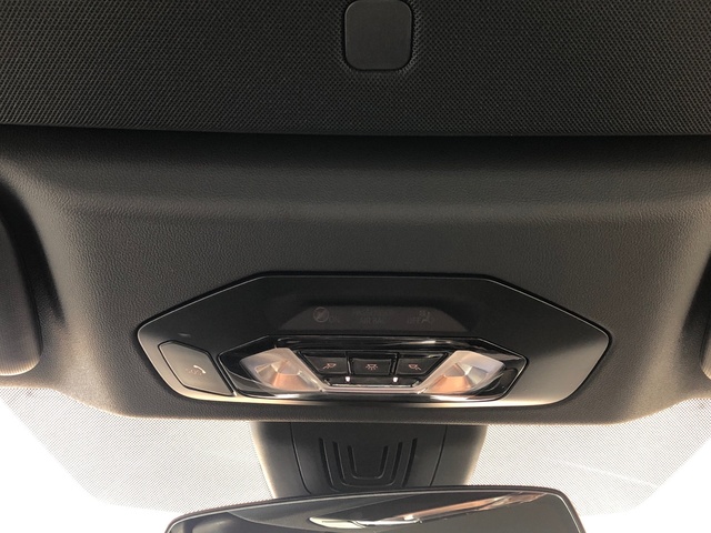 BMW Serie 4 420d Cabrio color Gris. Año 2025. 140KW(190CV). Diésel. En concesionario Vehinter Getafe de Madrid