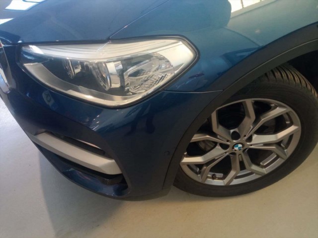 BMW X3 xDrive20d color Azul. Año 2019. 140KW(190CV). Diésel. En concesionario Lurauto - Gipuzkoa de Guipuzcoa