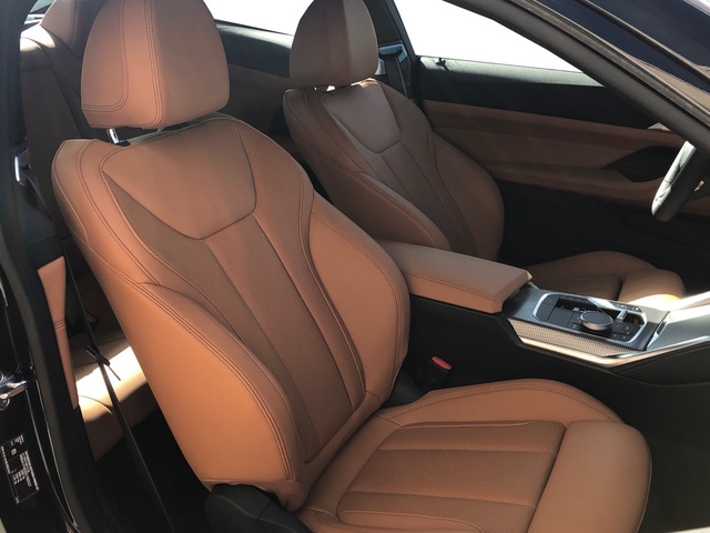 BMW Serie 4 420d Coupe color Negro. Año 2025. 140KW(190CV). Diésel. En concesionario Vehinter Getafe de Madrid