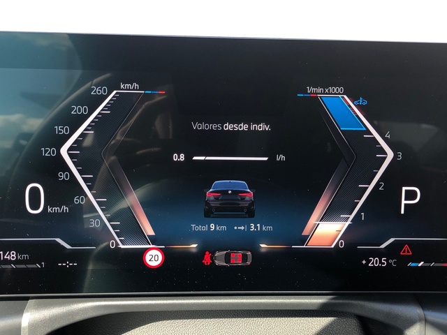 BMW Serie 4 420d Coupe color Negro. Año 2025. 140KW(190CV). Diésel. En concesionario Vehinter Getafe de Madrid