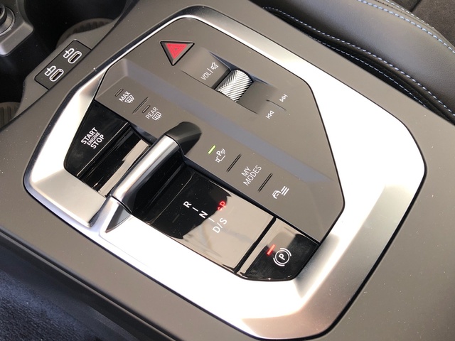 BMW Serie 2 218d Gran Coupe color Blanco. Año 2025. 110KW(150CV). Diésel. En concesionario Vehinter Getafe de Madrid