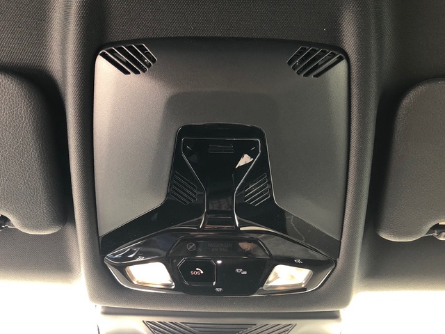 BMW Serie 2 218d Gran Coupe color Blanco. Año 2025. 110KW(150CV). Diésel. En concesionario Vehinter Getafe de Madrid