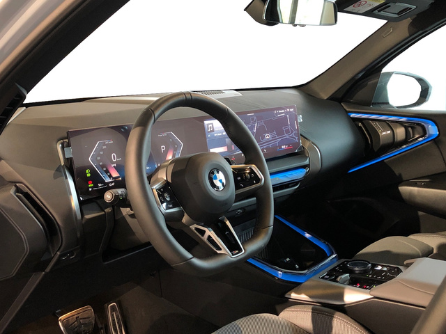 BMW X3 xDrive20d color Gris. Año 2025. 145KW(197CV). Diésel. En concesionario Vehinter Alcorcón de Madrid