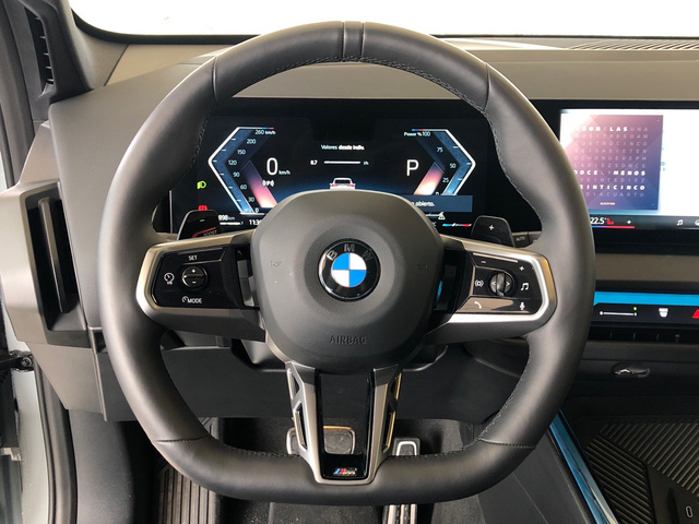 BMW X3 xDrive20d color Gris. Año 2025. 145KW(197CV). Diésel. En concesionario Momentum S.A. de Madrid