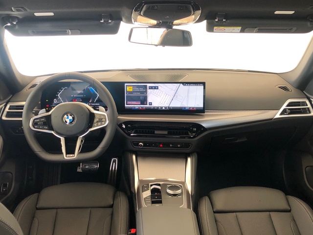 BMW Serie 4 420d Gran Coupe color Gris. Año 2025. 140KW(190CV). Diésel. En concesionario Vehinter Alcorcón de Madrid