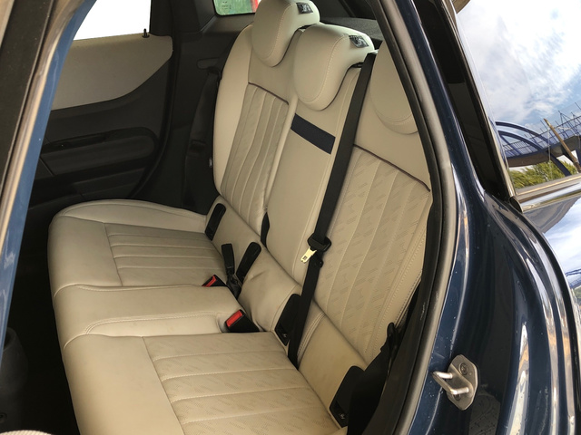 fotoG 8 del MINI MINI 5 Puertas Cooper C 115 kW (156 CV) 156cv Gasolina del 2025 en Madrid