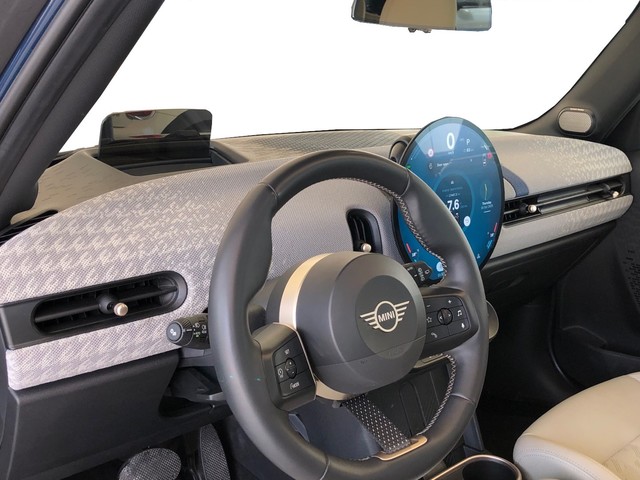 fotoG 12 del MINI MINI 5 Puertas Cooper C 115 kW (156 CV) 156cv Gasolina del 2025 en Madrid