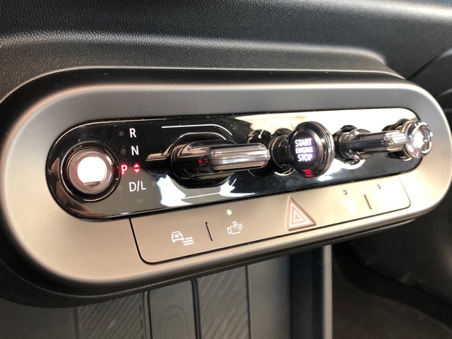 fotoG 17 del MINI MINI 5 Puertas Cooper C 115 kW (156 CV) 156cv Gasolina del 2025 en Madrid