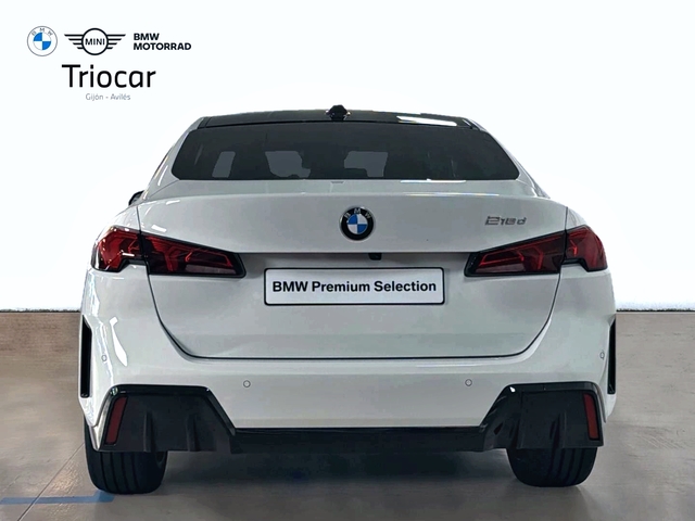 BMW Serie 2 218d Gran Coupe color Blanco. Año 2025. 110KW(150CV). Diésel. En concesionario Triocar Gijón (Bmw y Mini) de Asturias