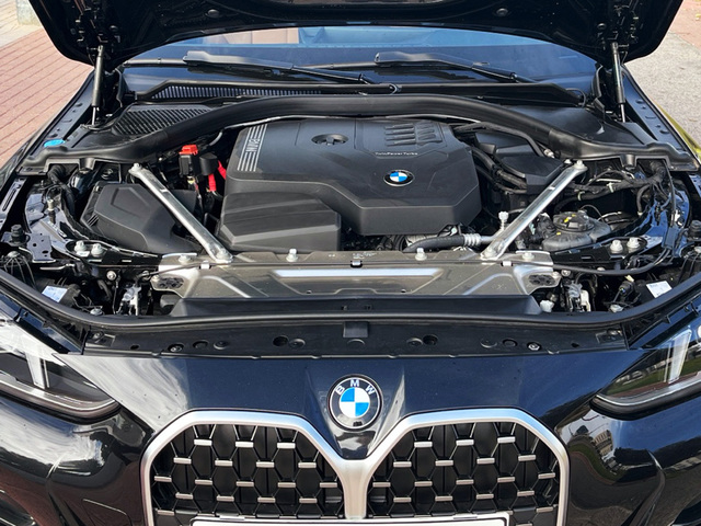 BMW Serie 4 420i Gran Coupe color Negro. Año 2025. 135KW(184CV). Gasolina. En concesionario MURCIA PREMIUM S.L. JUAN CARLOS I de Murcia