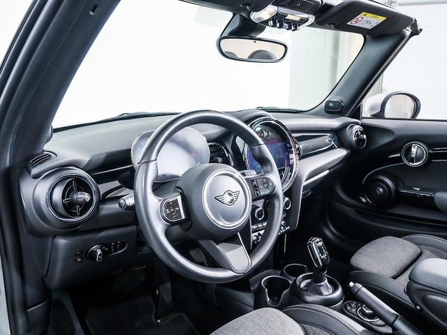 fotoG 20 del MINI MINI Cabrio Cooper 100 kW (136 CV) 136cv Gasolina del 2023 en Tarragona