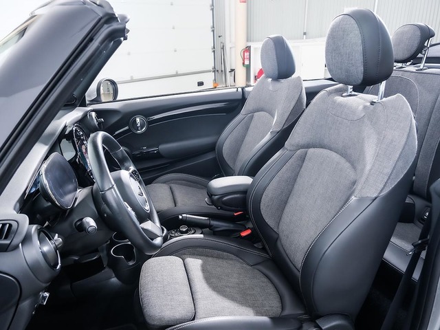 fotoG 21 del MINI MINI Cabrio Cooper 100 kW (136 CV) 136cv Gasolina del 2023 en Tarragona