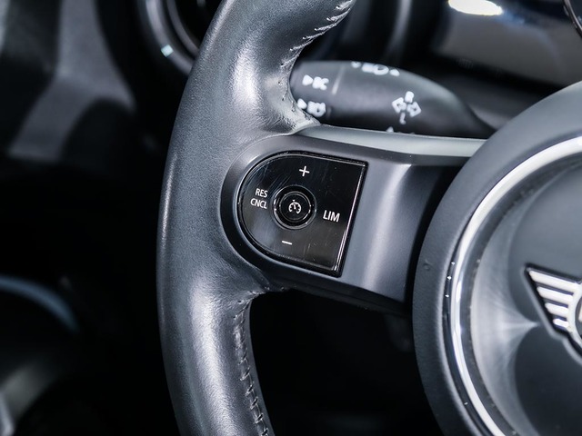 fotoG 27 del MINI MINI Cabrio Cooper 100 kW (136 CV) 136cv Gasolina del 2023 en Tarragona