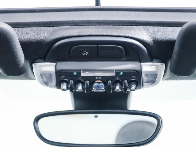 fotoG 30 del MINI MINI Cabrio Cooper 100 kW (136 CV) 136cv Gasolina del 2023 en Tarragona