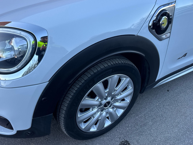 fotoG 5 del MINI MINI Countryman Cooper S E ALL4 165 kW (224 CV) 224cv Híbrido Electro/Gasolina del 2020 en Madrid