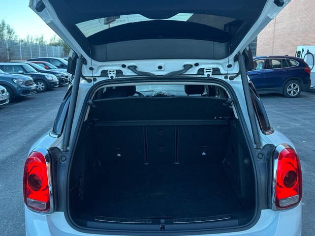 fotoG 10 del MINI MINI Countryman Cooper S E ALL4 165 kW (224 CV) 224cv Híbrido Electro/Gasolina del 2020 en Madrid