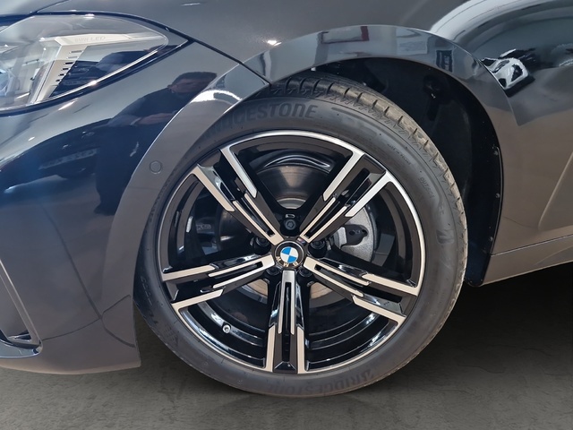 BMW Serie 4 420i Coupe color Negro. Año 2025. 135KW(184CV). Gasolina. En concesionario Movitransa Cars Huelva de Huelva