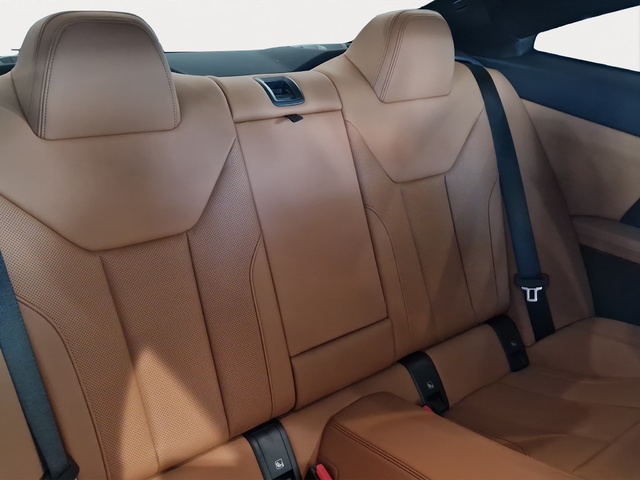 BMW Serie 4 420i Coupe color Negro. Año 2025. 135KW(184CV). Gasolina. En concesionario Movitransa Cars Huelva de Huelva