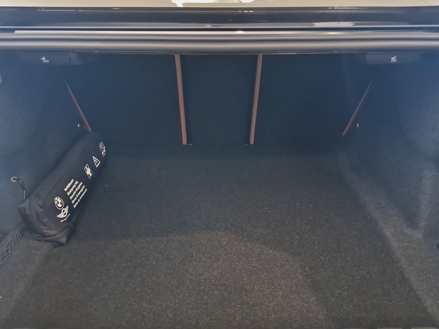 BMW Serie 4 420i Coupe color Negro. Año 2025. 135KW(184CV). Gasolina. En concesionario Movitransa Cars Huelva de Huelva