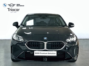 Fotos de BMW Serie 1 118d color Negro. Año 2025. 110KW(150CV). Diésel. En concesionario Triocar Gijón (Bmw y Mini) de Asturias
