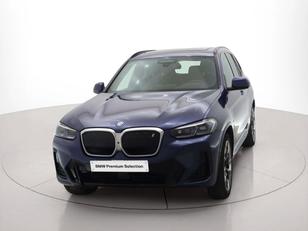 BMW iX3 iX3 80 kWh color Azul. Ano 2022. 210KW(286CV). Elétrico. 