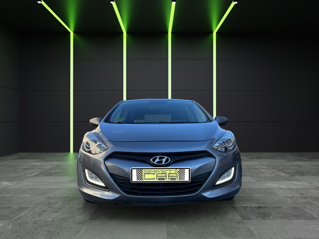 Hyundai i30 1.4 City S 74 kW (100 CV)