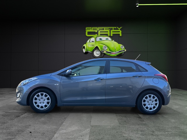 Hyundai i30 1.4 City S 74 kW (100 CV)