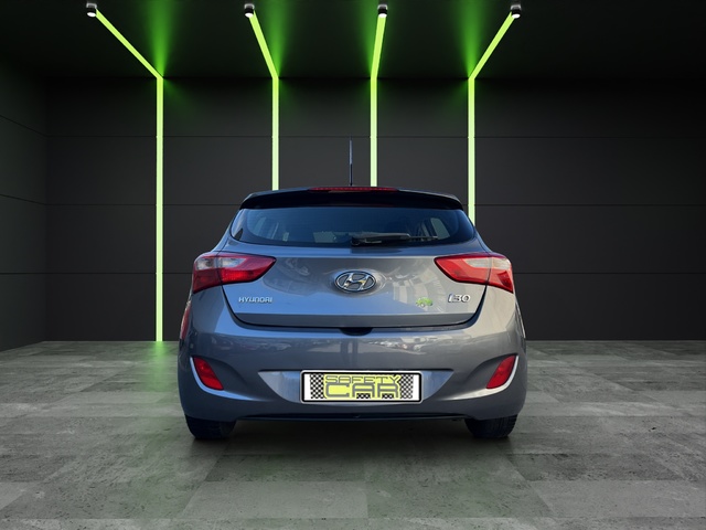 Hyundai i30 1.4 City S 74 kW (100 CV)