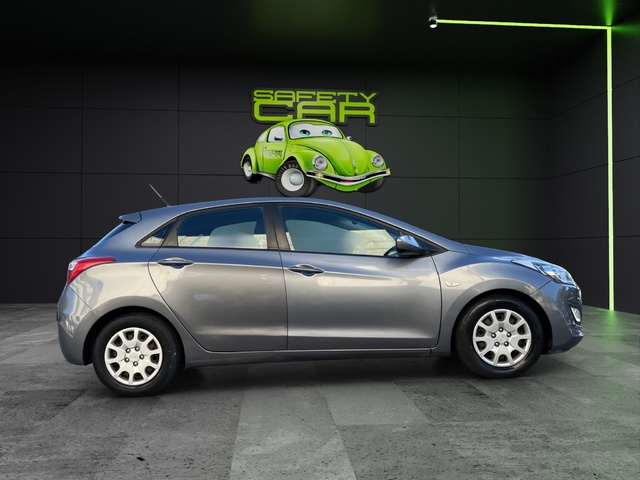 Hyundai i30 1.4 City S 74 kW (100 CV)