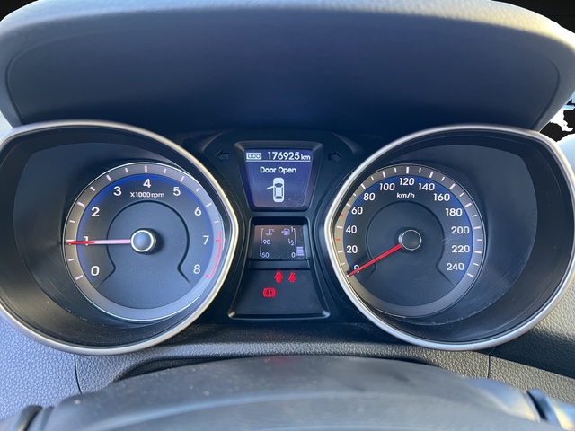 Hyundai i30 1.4 City S 74 kW (100 CV)