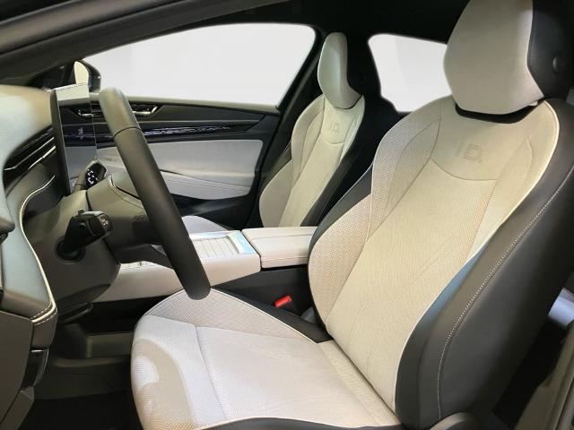 Volkswagen ID.7 Pro 77kWh Auto 210 kW (286 CV)