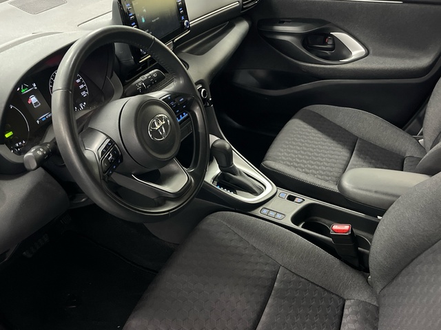 Toyota Yaris 120H Active Tech 85 kW (116 CV)