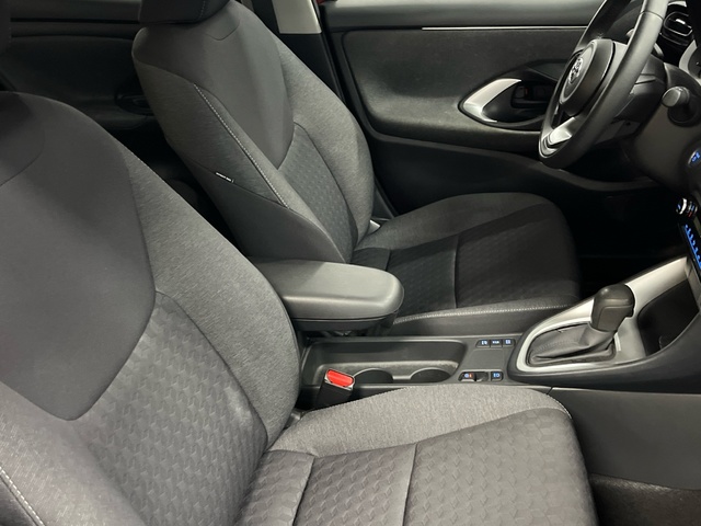 Toyota Yaris 120H Active Tech 85 kW (116 CV)
