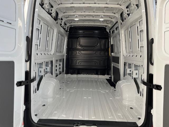 Volkswagen Crafter Furgon Batalla Media TN 2.0 TDI L3H2 103 kW (140 CV) 3.500