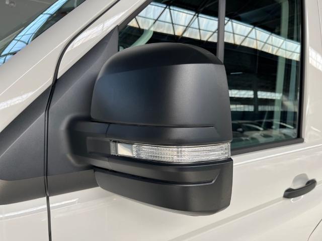 Volkswagen Crafter Furgon Batalla Media TN 2.0 TDI L3H2 103 kW (140 CV) 3.500