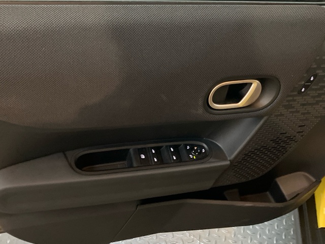 fotoG 16 del MINI MINI 5 Puertas Cooper C 115 kW (156 CV) 156cv Gasolina del 2025 en Illes Balears