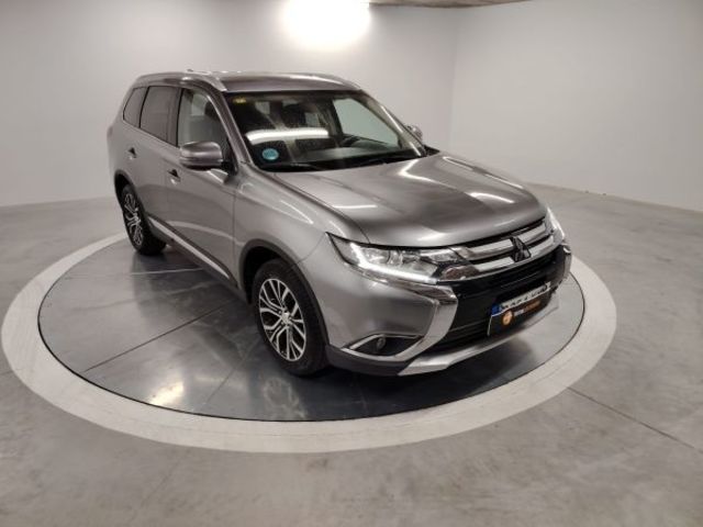 Mitsubishi Outlander 200 MPI Motion 2WD CVT 110 kW (150 CV)