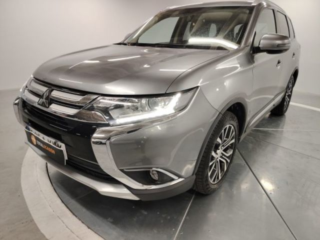 Mitsubishi Outlander 200 MPI Motion 2WD CVT 110 kW (150 CV)