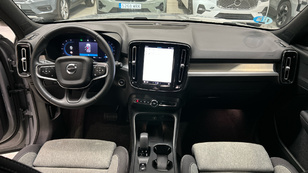 Volvo XC40 B3 G Core Auto 120 kW (163 CV) - 4 Volvo XC40 B3 G Ocasión 120 KW (163CV) - 4
