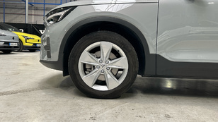 Volvo XC40 B3 G Core Auto 120 kW (163 CV) - 8 Volvo XC40 B3 G Ocasión 120 KW (163CV) - 8