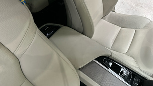 Volvo XC90 T8 Core Recharge AWD Auto 335 kW (455 CV) - 53 Volvo XC90 T8 Ocasión 335 KW (455CV) - 53