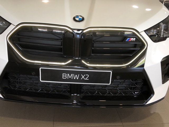 BMW X2 M35i color Blanco. Año 2025. 221KW(300CV). Gasolina. En concesionario Auto Premier, S.A. - MADRID de Madrid