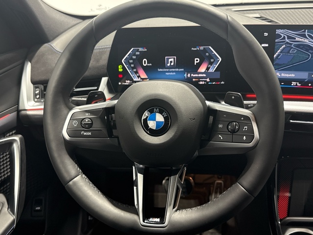 BMW X2 sDrive20d color Azul. Año 2025. 120KW(163CV). Diésel. En concesionario Auto Premier, S.A. - MADRID de Madrid