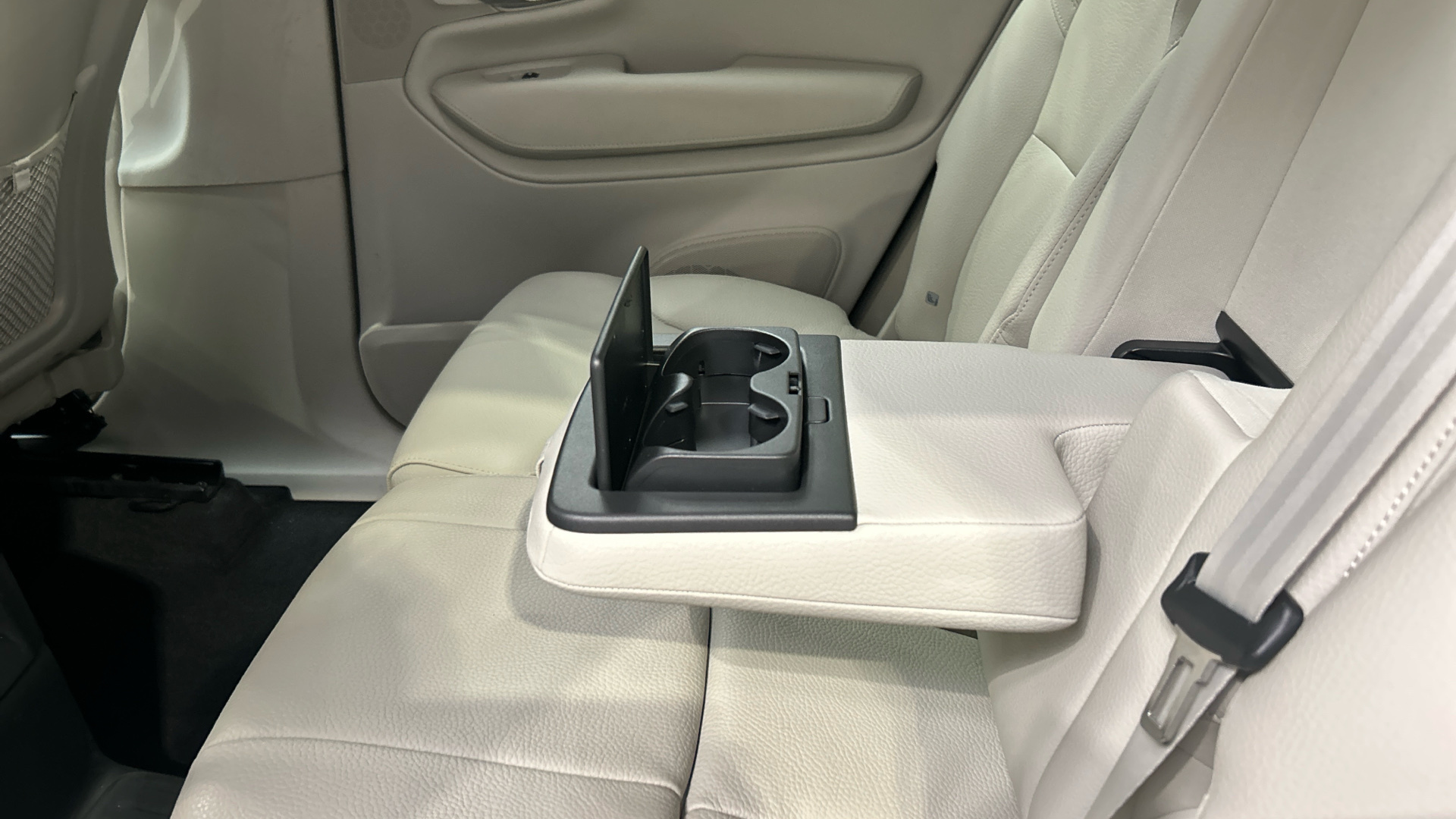 Volvo XC90 segunda mano 86231642 - 31 Volvo XC90 segunda mano 86231642 - 31