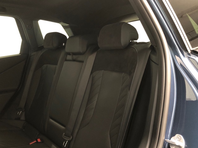 BMW X3 xDrive30e color Azul. Año 2024. 220KW(299CV). Híbrido Electro/Gasolina. En concesionario Auto Premier, S.A. - MADRID de Madrid