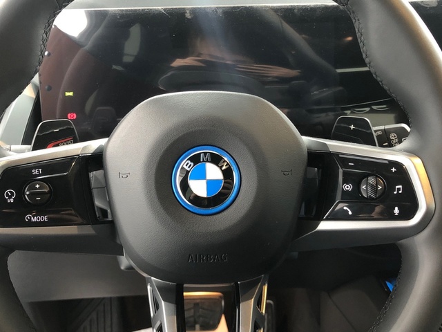 BMW X3 xDrive30e color Azul. Año 2024. 220KW(299CV). Híbrido Electro/Gasolina. En concesionario Auto Premier, S.A. - MADRID de Madrid