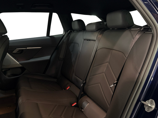 BMW Serie 5 520d Touring color Azul. Año 2025. 145KW(197CV). Diésel. En concesionario Auto Premier, S.A. - MADRID de Madrid