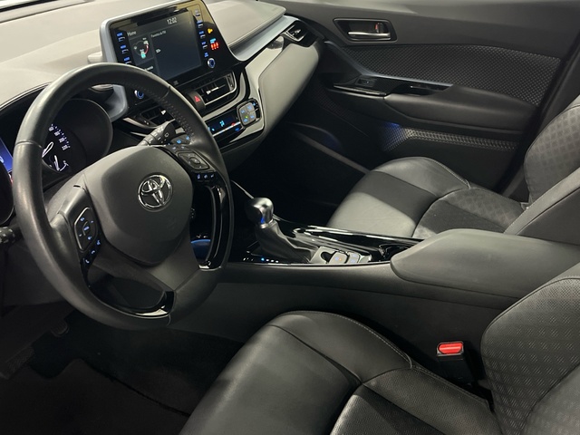 Toyota C-HR 180H Advance Luxury 135 kW (184 CV)